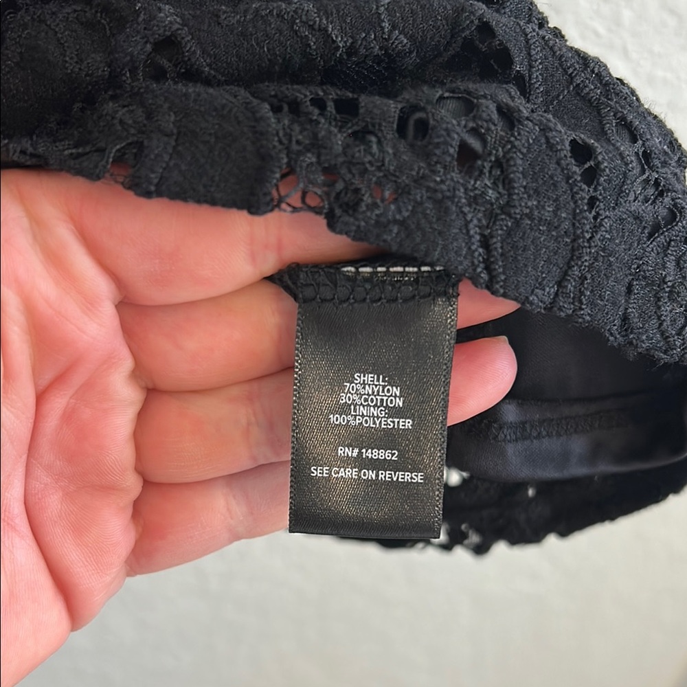 Black Lace Ruffle Top - Picture 10 of 10
